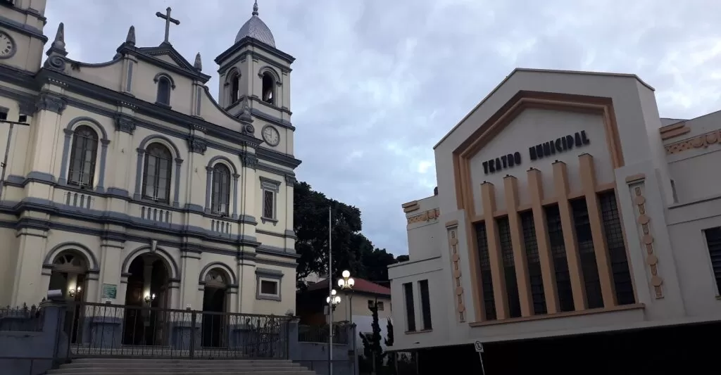 Igrejas de Nova Lima.