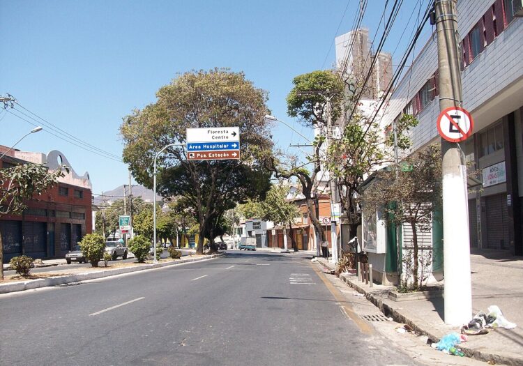 icamento de moveis no sagrada familia2