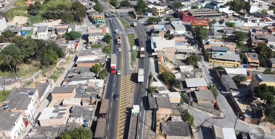 Içamentos de móveis em Santa Luzia: Foto aérea da cidade.